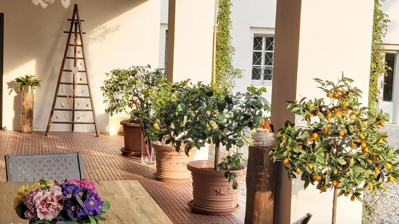 Corte Martinola Bed&Breakfast In Franciacorta Ome Exterior foto